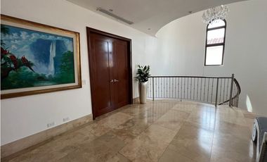 Venta de casa en Santa María, Fairway Estates