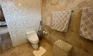 Venta de casa en Santa María, Fairway Estates