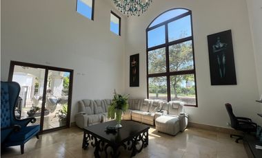 Venta de casa en Santa María, Fairway Estates