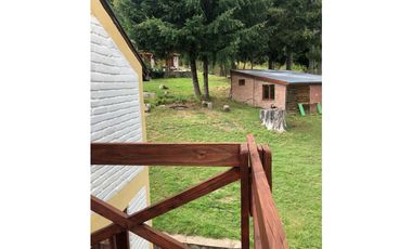EN VENTA EXCELENTE CHACRA DE 2 HA CON 2 CASAS, 2 DPTOS Y QUINCHO CH143