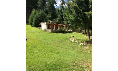 EN VENTA EXCELENTE CHACRA DE 2 HA CON 2 CASAS, 2 DPTOS Y QUINCHO CH143