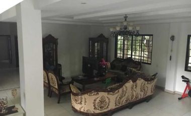 VENTA CASA CON DISPONIBILIDAD ALQUILER ALBROOK  CURUNDU