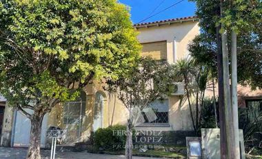 Chalet en venta en Bernal Centro