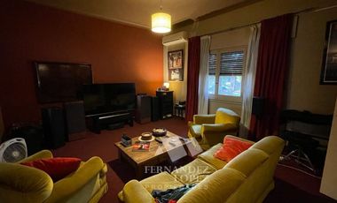 Chalet en venta en Bernal Centro