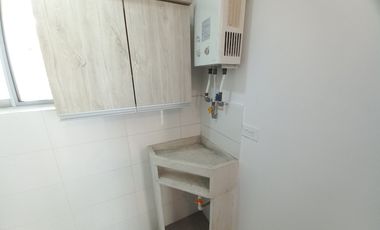apartamento en arriendo en c.r calatay piso 6. Cod A13741