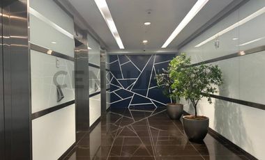 ARRIENDO OFICINA PLANTA LIBRE COSTANERA CENTER