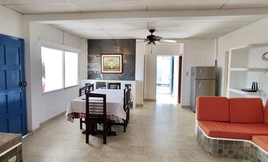 Punta Blanca, casa con vista al mar y en condominio privado, en alquiler.