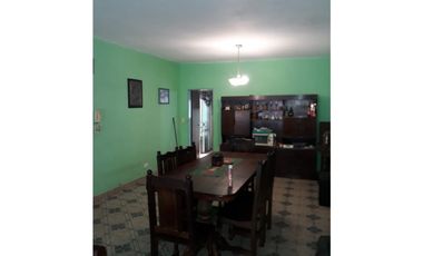 DOS VIVIENDAS  EN VENTA EN ITUZAINGO NORTE