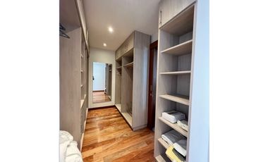 Departamento en renta (Penthouse), sector González Suárez