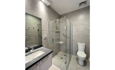 Departamento en renta (Penthouse), sector González Suárez