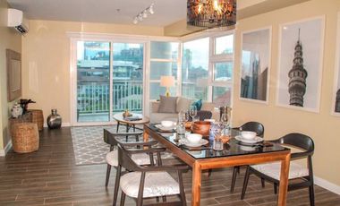 Two Bedroom Unit at 1016 Residences