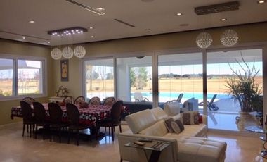 IMPONENTE CHALET DE GRAN CATEGORIA EN VENTA