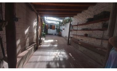 CASA · VENTA · CEMENTISTA 2 · 4 DORMITORIOS · MENDOZA