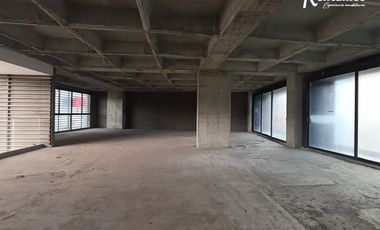 oficina en arriendo en los balsos. Cod A775069