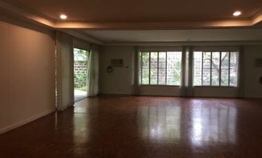 House for rent in Dasmariñas village