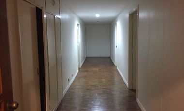 House for rent in Dasmariñas village