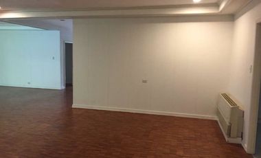 House for rent in Dasmariñas village