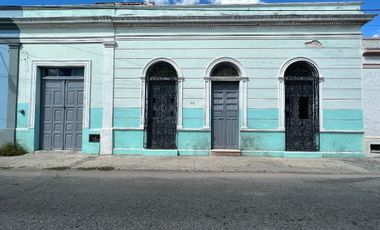 Casa colonial en venta muy cerca de La Plancha, Mérida, Yucatán.