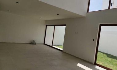 Tequisquiapan Casa en Venta con 3 Recamaras, Cerca del Centro GPT1853