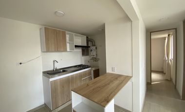 apartamento en arriendo en lagos de torca. Cod A1004418