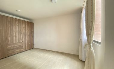 apartamento en arriendo en lagos de torca. Cod A1004418