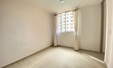 apartamento en arriendo en lagos de torca. Cod A1004418