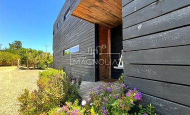 Casa en venta de 5 dorm. en Pichilemu