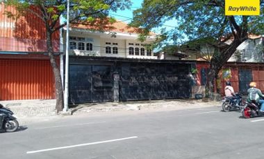 Disewakan Rumah 2 Lantai Lokasi di Jl. Barata Jaya, Gubeng Surabaya
