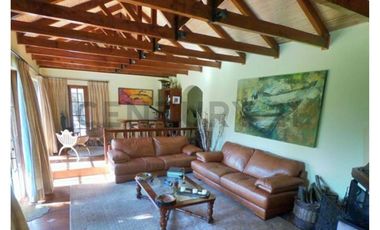 SE VENDE PARCELA CON GRAN PARQUE EN SANTO DOMINGO