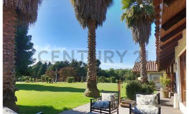 SE VENDE PARCELA CON GRAN PARQUE EN SANTO DOMINGO