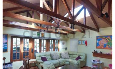 SE VENDE PARCELA CON GRAN PARQUE EN SANTO DOMINGO