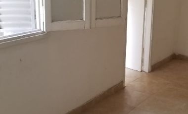 Departamento Tipo Casa en venta en Lanus Oeste