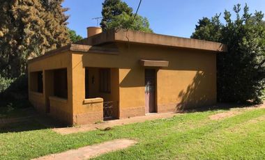 Casa Y Galpón En Venta -reja - (ref. 2183)
