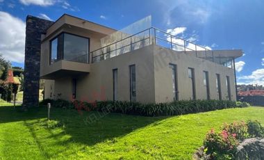 casa en arriendo/venta en la calera. Cod V8974712
