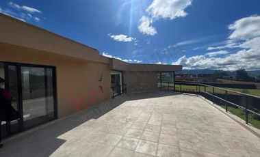 casa en arriendo/venta en la calera. Cod V8974712