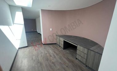 casa en arriendo/venta en la calera. Cod V8974712