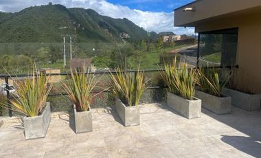 casa en arriendo/venta en la calera. Cod V8974712