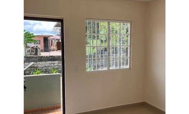 Se vende terreno con mejoras en Los pueblos llano bonito