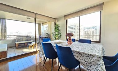 Departamento en venta de 4 dorm. en Las Condes