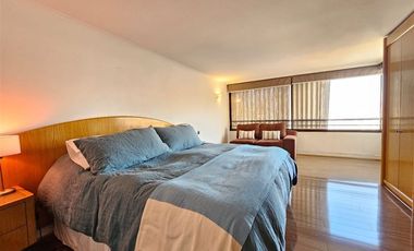 Departamento en venta de 4 dorm. en Las Condes