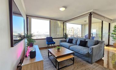 Departamento en venta de 4 dorm. en Las Condes