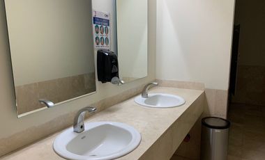 Super oficinas en Santa Fe muy buena ubicación a 100 mts del Centro Comercial