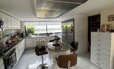 CERRADA CON VIGILANCIA EN B DE LAS LOMAS *Baja de Precio