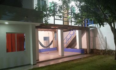 casa en arriendo en pradomar. Cod A104552