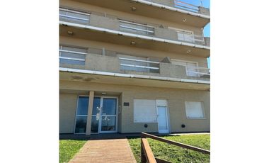 DEPARTAMENTO ALQUILER FRENTE AL MAR PINAMAR ENERO NO DISPONIBLE!!