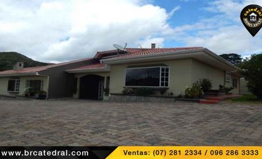 Villa Casa Edificio de venta en Challuabamba- Apangoras – código:13022