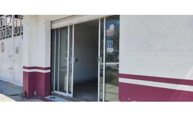 Local en renta a pie de boulevard