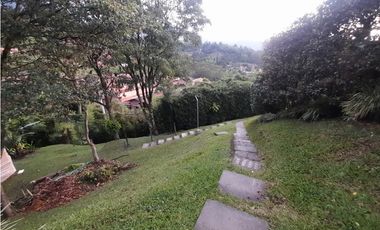 Casa en Arriendo en Envigado Sector Loma del Escobero