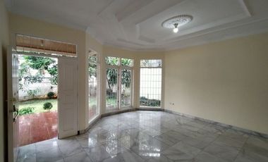 Single House di Cilandak dg Privat Pool dan Taman & Unfurnished HSE-A0489