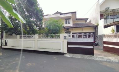 Single House di Cilandak dg Privat Pool dan Taman & Unfurnished HSE-A0489